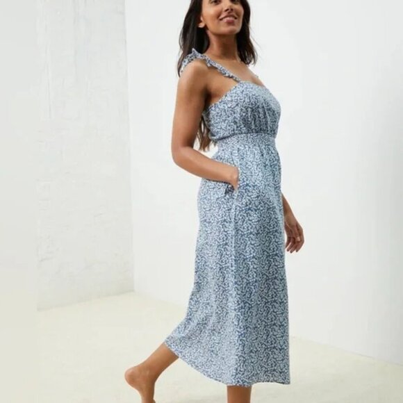 UpWest Dresses & Skirts - UpWest Linen Cotton Blue White Floral Maxi Dress - Women's Small